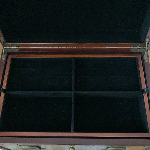 Bombay Co Trunk Style Jewelry Box - Picture 11 of 13